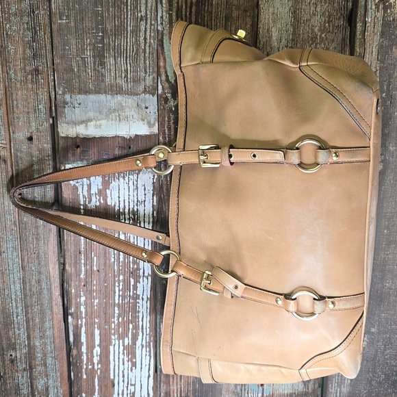 Coach Light Brown Leather Gallery Tote, Vintage - Picture 3 of 15